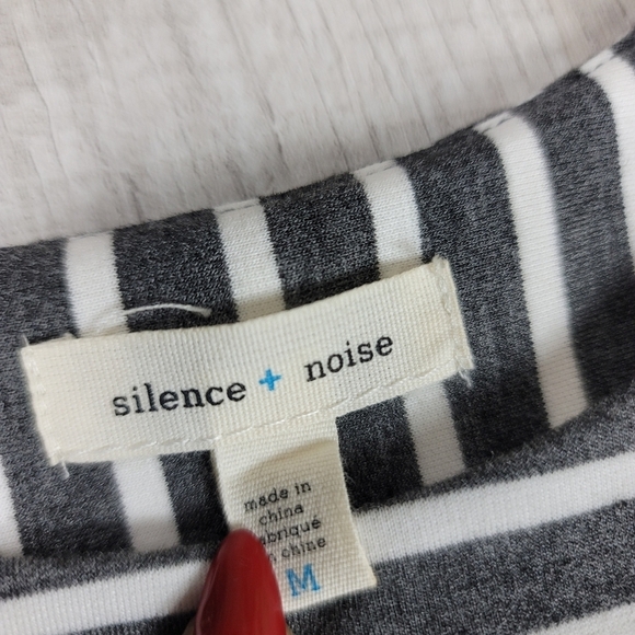 Silence + Noise | UO Striped Dress - Picture 5 of 9